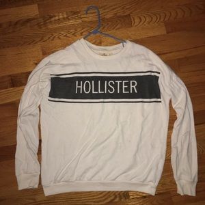 HOLLISTER LOGO BLACK AND CREAM STRIPE CREWNECK